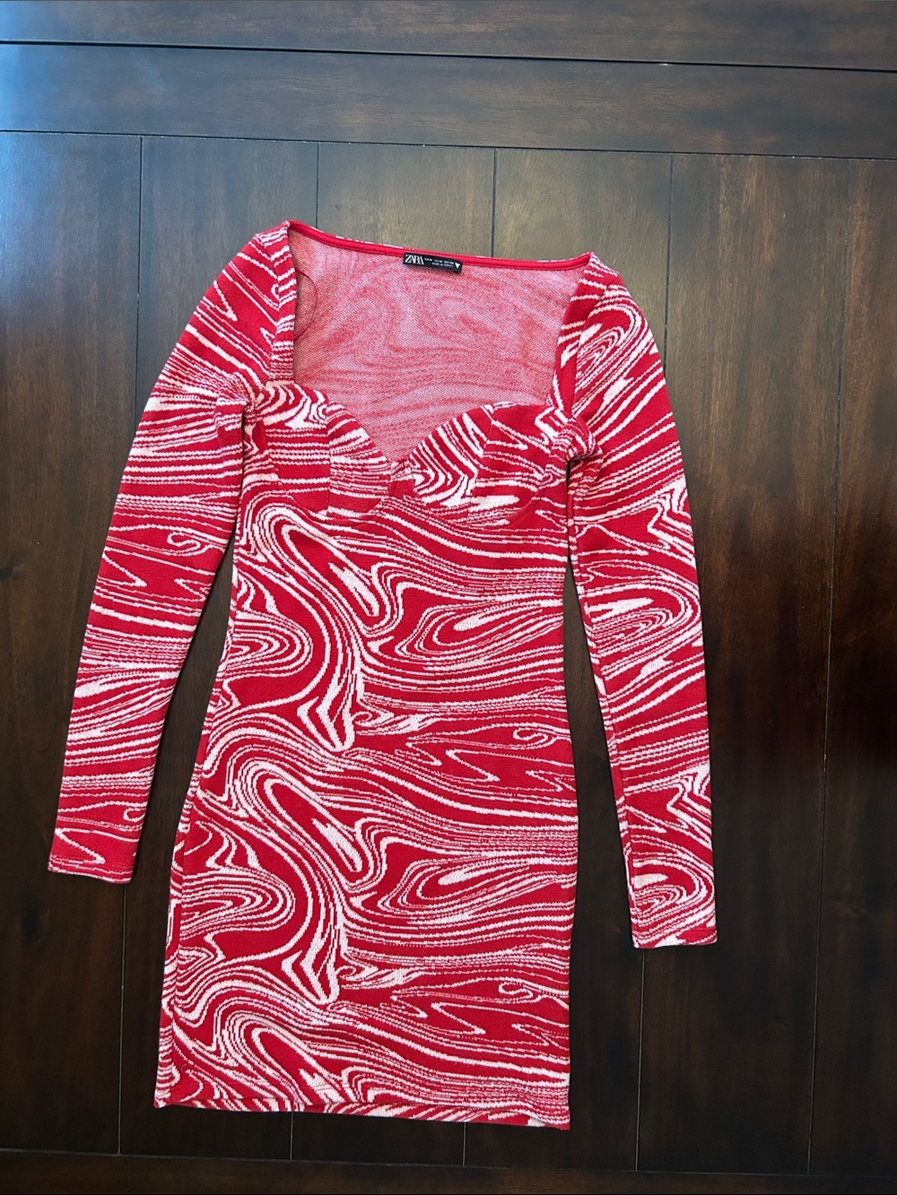 Zara Red & White Swirl Long-Sleeve Bodycon Dress